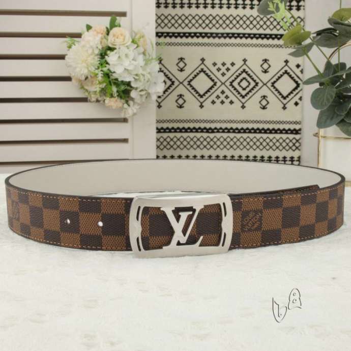 Picture of LV Belts _SKULVBelt40mmlb186432